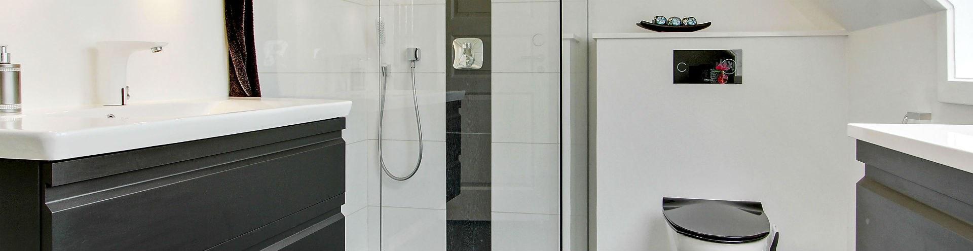 Råd om rengøring af badeværelse | Håndværker.dk